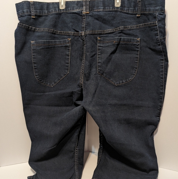 Lane Bryant Denim Capris - Picture 2 of 6